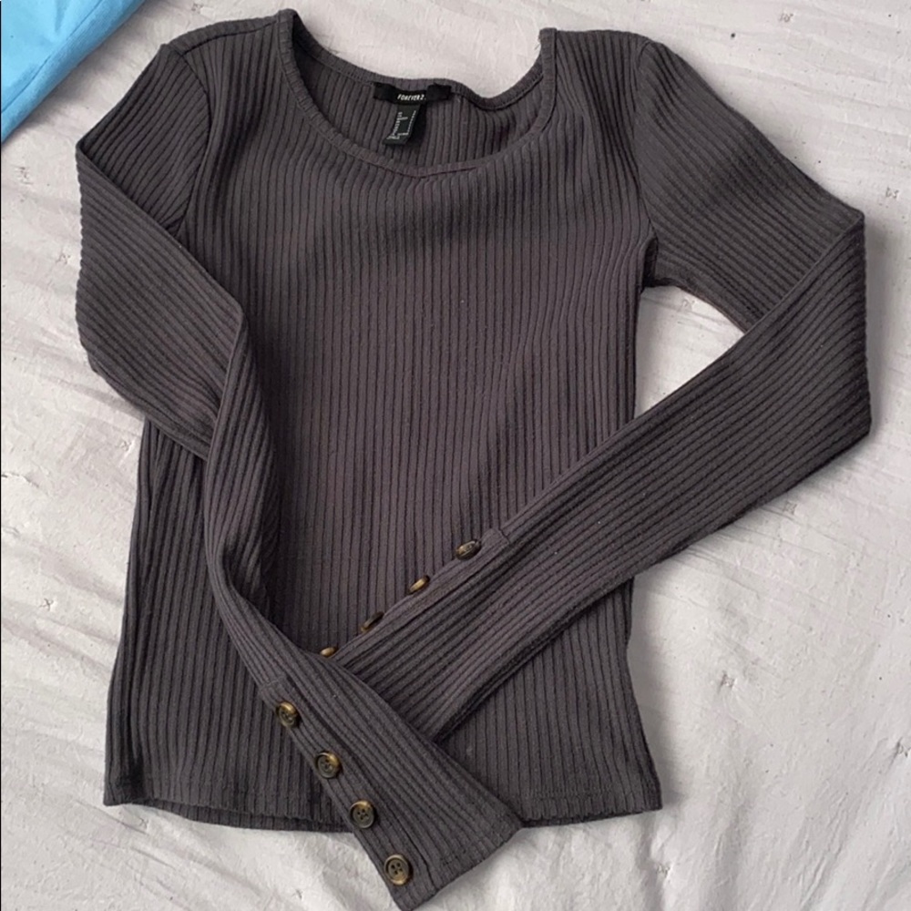 Long sleeve top